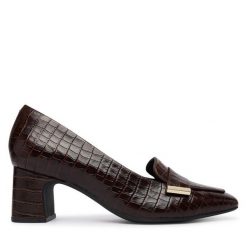 Czółenka Clarks. Brązowe czółenka damskie Clarks, bez wzorów, bez obcasa, bez zapięcia. Za 389.99 zł.