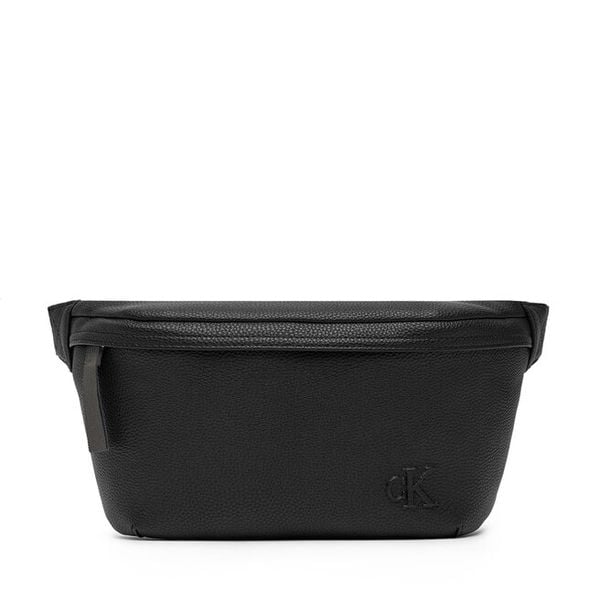 Saszetka Calvin Klein. Czarne saszetki i nerki męskie Calvin Klein, bez wzorów. Za 249.99 zł.