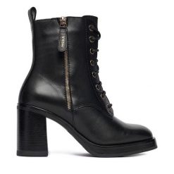 Trzewiki MEXX. Czarne botki damskie Mexx, bez wzorów, bez obcasa, na słupku, bez zapięcia. Za 259.99 zł.