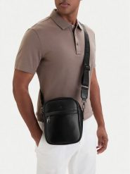 Beverly Hills Polo Club Saszetka CWBEO-BHPC-L-018-07 Czarny. Czarne saszetki i nerki męskie Beverly Hills Polo Club. Za 149.99 zł.