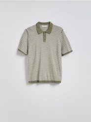 Sweter polo z wiskozą - zielony. Zielone swetry męskie Reserved, l, bez wzorów, z dzianiny, bez kołnierzyka, bez ramiączek. Za 119.99 zł.