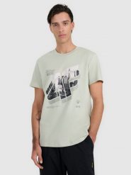 4F T-shirt regular z nadrukiem męski - turkusowy S. Niebieskie t-shirty męskie 4F, m, bez wzorów, ze skóry, bez kołnierzyka, bez ramiączek. Za 69.99 zł.