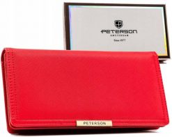 Portfel damski Peterson PTN 005-SAF czerwony. Czerwone portfele damskie Peterson, ze skóry ekologicznej. Za 54.00 zł.
