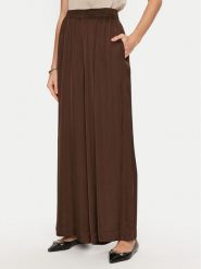 ViCOLO Spodnie materiałowe TS0806 Brązowy Relaxed Fit. Brązowe spodnie materiałowe damskie ViCOLO, bez wzorów, z materiału. Za 219.99 zł.