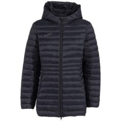 Kurtka sportowa damska Urban V Jacket. Czarne kurtki sportowe damskie Joma, bez wzorów, z poliamidu, bez ramiączek, bez kaptura, trekkingowe. Za 149.99 zł.