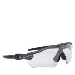 Okulary przeciwsłoneczne Oakley. Czarne okulary przeciwsłoneczne damskie Oakley. Za 1,179.00 zł.