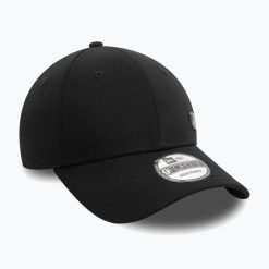 Czapka z daszkiem New Era Ne Pin 940. Czarne czapki damskie New Era, na zimę, bez wzorów. Za 119.99 zł.