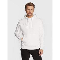 . Białe bluzy męskie Nike, m, bez wzorów, z bawełny, sportowe, bez ramiączek, z kapturem. Za 231.00 zł.