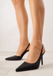Czarne Casualowe Sandały na Szpilce Typu Slingback Lamigonia. Czarne sandały damskie Renee, bez wzorów, bez obcasa, na obcasie, bez zapięcia. Za 99.99 zł.