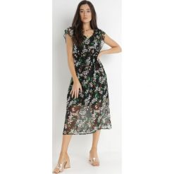 Czarna Sukienka Gobney. Czarne sukienki damskie Born2be, m, bez wzorów, z materiału, bez kołnierzyka, bez ramiączek, midi. Za 64.99 zł.