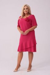 Elegancka amarantowa sukienka Evelyn na wesele PLUS SIZE XXL. Czerwone sukienki damskie Moda Size Plus Iwanek, na imprezę, plus size, z aplikacjami, z elastanu, eleganckie, bez kołnierzyka, plus size, bez ramiączek, midi. Za 289.90 zł.