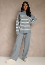 Niebieski Komplet z Bawełną i Wełną Spodnie o Szerokim Kroju i Sweter w Paski Reimeia. Niebieskie swetry nierozpinane damskie Renee, l, bez wzorów, z bawełny, bez kołnierzyka, bez ramiączek. Za 129.99 zł.