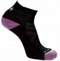 Smartwool W'S Hike Light Cushion Ankle Socks, 001 | black, S. Czarne spodnie dresowe damskie Smartwool, bez wzorów, sportowe. Za 81.92 zł.