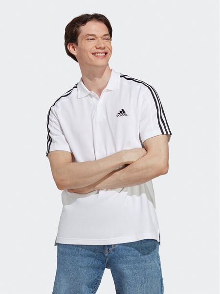 Adidas Polo Essentials Piqué Embroidered Small Logo 3-Stripes Polo Shirt IC9312 Biały Regular Fit. Białe koszulki sportowe męskie Adidas, m, bez wzorów, z bawełny, bez ramiączek, na fitness i siłownię. Za 99.99 zł.