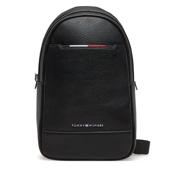 Plecak Tommy Hilfiger. Czarne plecaki męskie Tommy Hilfiger, bez wzorów, sportowe. Za 399.99 zł.