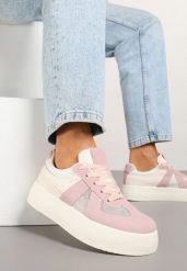 Różowe Sneakersy Typu Kultowe Tenisówki na Grubej Podeszwie Nanessa. Czerwone trampki i tenisówki damskie Renee, bez wzorów, z jeansu, bez zapięcia. Za 79.99 zł.