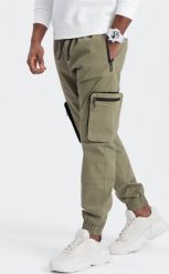 Ombre Męskie spodnie JOGGERY z zapinanymi kieszeniami cargo - jasnooliwkowe V1 OM-PAJO-0135 S. Zielone spodnie sportowe męskie Ombre, m, bez wzorów. Za 169.99 zł.