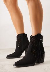 Czarne Botki Kowbojki na Stożkowym Obcasie z Ażurowym Wzorem i Eathetina. Czarne botki damskie Born2be, w ażurowe wzory, z jeansu, boho, bez obcasa, na obcasie, bez zapięcia. Za 159.99 zł.