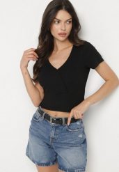 Czarny Prążkowany T-shirt z Bawełny z Dekoltem w Serek Filunira. Czarne t-shirty damskie Born2be, l, bez wzorów, z bawełny, eleganckie, bez kołnierzyka, bez ramiączek. Za 39.99 zł.