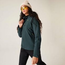 Damska kurtka Torrek 2.0 Mountain Series. Niebieskie kurtki sportowe damskie Dare 2B, bez wzorów, bez ramiączek, bez kaptura, trekkingowe. Za 449.99 zł.