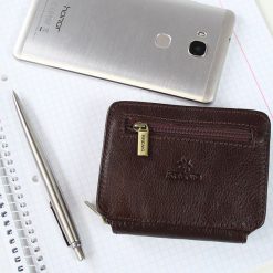 KRENIG Classic 12033 brązowa skórzana saszetka etui na pasek - brązow. Brązowe saszetki i nerki męskie Krenig, bez wzorów, ze skóry. Za 89.99 zł.