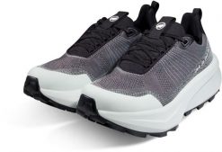Buty turystyczne damskie Mammut Aenergy Mtn Low GTX - black/silver sage. Czarne obuwie trekkingowe damskie Mammut, bez zapięcia. Za 830.91 zł.