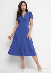 Niebieska Sukienka Rozkloszowana z Wiskozą z Poduszkami w Ramionach Awerla. Niebieskie sukienki damskie Born2be, na co dzień, l, bez wzorów, z wiskozy, eleganckie, bez kołnierzyka, bez ramiączek, midi, rozkloszowane. Za 139.99 zł.