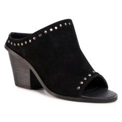 Klapki Sergio Bardi. Czarne klapki damskie Sergio Bardi, bez wzorów, bez obcasa, bez zapięcia. Za 269.99 zł.