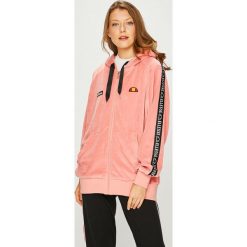 Ellesse - Bluza. Czerwone bluzy damskie Ellesse, s, z aplikacjami, z bawełny, bez ramiączek, z kapturem. W wyprzedaży za 249.90 zł.