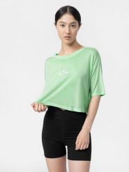 4F T-shirt crop top oversize do jogi damski M. Zielone t-shirty damskie 4F, m, bez wzorów, z dzianiny, bez kołnierzyka, bez ramiączek. Za 99.99 zł.