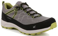 Buty trekkingowe dla mężczyzn SAMARIS LITE LOW. Szare trekkingi męskie Regatta, z gumy, bez zapięcia. Za 259.99 zł.