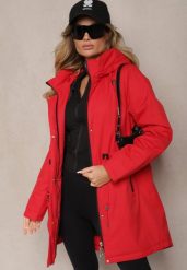 Czerwona Kurtka w Stylu Parki na Napy ze Ściągaczami w Pasie Ardodia. Czerwone kurtki damskie Renee, l, bez wzorów, z jeansu, z kapturem. Za 279.99 zł.