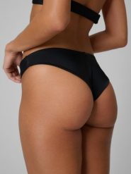 Dół od bikini damski 4F 4FWSS26UBKBF088. Czerwone stroje kąpielowe damskie 4F, s, bez wzorów, z materiału. Za 59.99 zł.