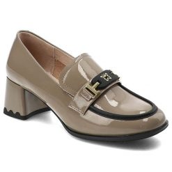 Beżowe Półbuty Artiker Eleganckie Obuwie Damskie. Brązowe półbuty damskie Artiker, bez wzorów, z materiału, eleganckie, bez obcasa, na obcasie, bez zapięcia. Za 239.00 zł.