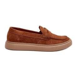 Zamszowe Męskie Półbuty Loafersy Zazoo 1574 Brązowe. Brązowe półbuty męskie bez wzorów, ze skóry, bez obcasa, bez zapięcia. Za 461.16 zł.