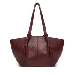 Torebka Call It Spring. Czerwone shopperki damskie Call it Spring, bez wzorów, bez dodatków. Za 219.99 zł.