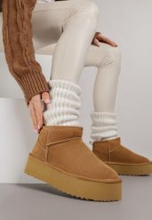 Jasnobrązowe Wsuwane Śniegowce na Platformie z Cholewką z Zamszu Naturalnego Mevelessa. Brązowe śniegowce damskie Born2be, z dzianiny, bez zapięcia. Za 169.99 zł.