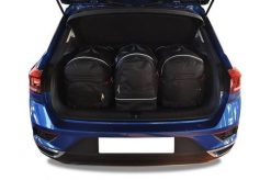 Torby Do Bagażnika Vw T-Roc 2017+ 3Szt Kjust. Czarne torby podróżne damskie KJUST, bez wzorów, z kauczuku. Za 940.00 zł.
