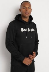 Czarna Bluza z Dodatkiem Bawełny Kapturem Kieszenią Typu Kangurek i Napisem Rotila. Czarne bluzy męskie Born2be, m, bez wzorów, z bawełny, z kapturem. Za 59.99 zł.