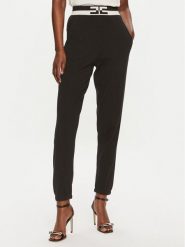 Elisabetta Franchi Spodnie dzianinowe KP-62S-46E2-V330 Czarny Regular Fit. Czarne spodnie materiałowe damskie Elisabetta Franchi, bez wzorów, z dzianiny. Za 1,549.00 zł.