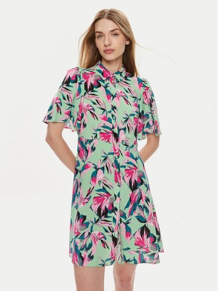 YAS Sukienka koszulowa Savanna 26029347 Zielony Regular Fit. Zielone sukienki damskie YAS, s, bez wzorów, z wiskozy, bez kołnierzyka, bez ramiączek, koszulowe. Za 219.99 zł.