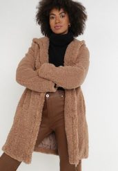 Brązowy Płaszcz Futrzany Abamis. Brązowe płaszcze damskie Born2be, l, bez wzorów, z futra, bez kołnierzyka. Za 69.99 zł.