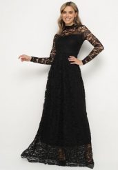 Czarna Rozkloszowana Sukienka z Koronki ze Stójką i Gumką w Talii Delaviae. Czarne sukienki damskie Born2be, na co dzień, m, bez wzorów, z koronki, eleganckie, bez kołnierzyka, bez ramiączek, maxi, rozkloszowane. Za 149.99 zł.