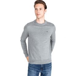Calvin Klein Sweter Szary. Szare swetry męskie Calvin Klein, xs, bez wzorów, z bawełny, bez kołnierzyka, bez ramiączek. Za 292.95 zł.