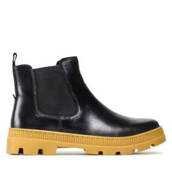 Sztyblety Lasocki. Czarne botki damskie Lasocki, bez wzorów, bez obcasa, na płaskiej podeszwie, bez zapięcia. Za 169.99 zł.