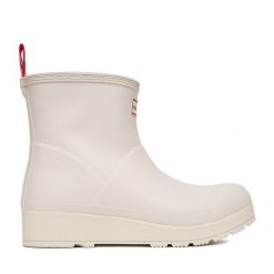 Kalosze Hunter. Białe kalosze damskie Hunter, bez wzorów, bez zapięcia. Za 349.99 zł.