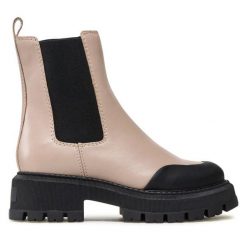 Sztyblety Lasocki. Brązowe botki damskie Lasocki, bez wzorów, bez obcasa, na słupku, bez zapięcia. Za 209.99 zł.