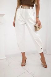 Spodnie Summer Punto z zapięciem na nogawkach ecru. Spodnie materiałowe damskie KESI, na lato, bez wzorów, z bawełny, eleganckie, plus size. Za 204.91 zł.
