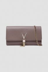 VALENTINO Kopertówka Divina Pochette w kolorze taupe. Brązowe torebki do ręki damskie Valentino by Mario Valentino, bez wzorów, bez dodatków. W wyprzedaży za 248.99 zł.