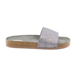 Srebrne Profilowane Klapki Damskie Filippo DK1373/20 GM szare. Szare klapki damskie bez wzorów, z materiału, casualowe, bez obcasa, bez zapięcia. Za 56.10 zł.